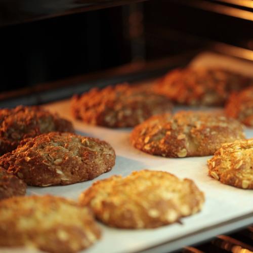 Sydney Restaurant's 'Anzac' Biscuits Get Slammed