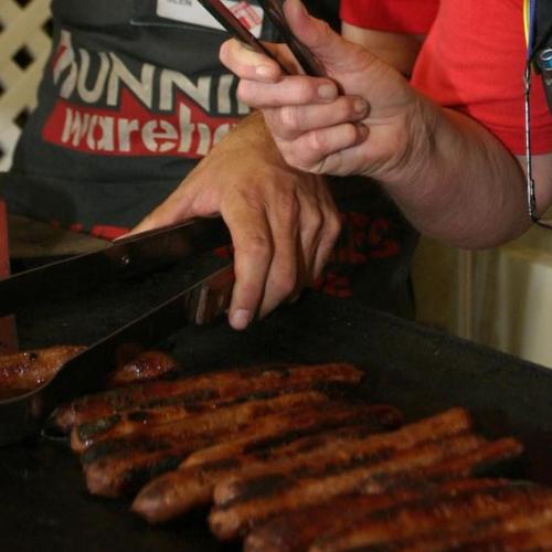 Bunnings Shakes Up Rules Over Iconic Bunnings Sausage