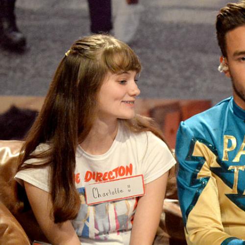 Amanda Reads Tweets From 1D Fans About Liam Payne Smoking