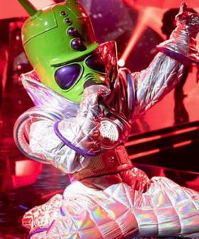 Nikki Webster Sings ‘Youngblood’ As The Alien On The Masked Singer