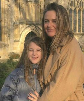 Alicia Silverstone Admits To Still Having Baths With Her 9-Year-Old Son
