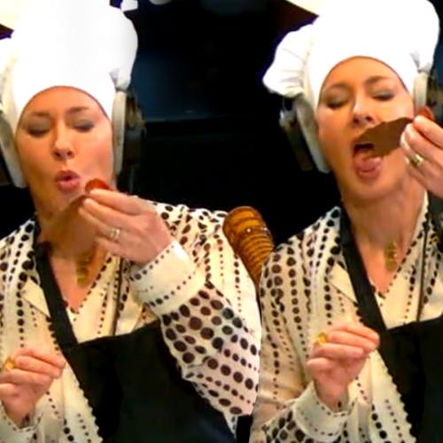 Amanda Keller Makes Us CHOCOLATE BACON Live On Air!