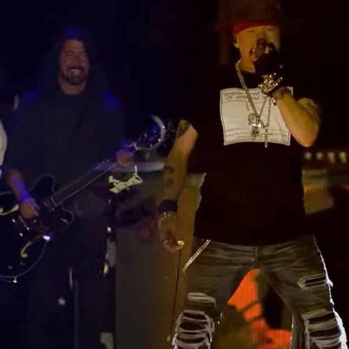 Watch Guns N' Roses Perform 'Paradise City' With Dave Grohl