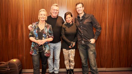 Cookin' And Singing' With Jane & Jimmy Barnes