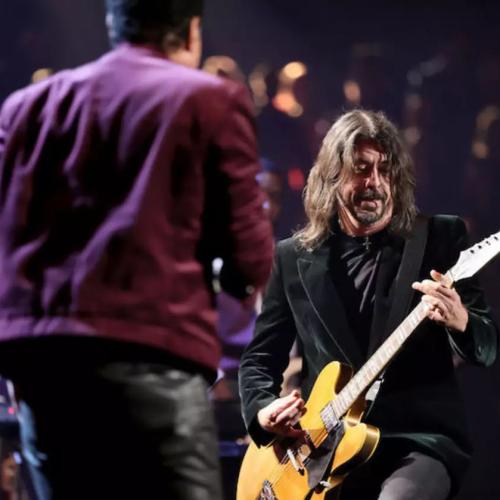 Dave Grohl Makes Surprise Appearance During Rock Hall Induction Ceremony