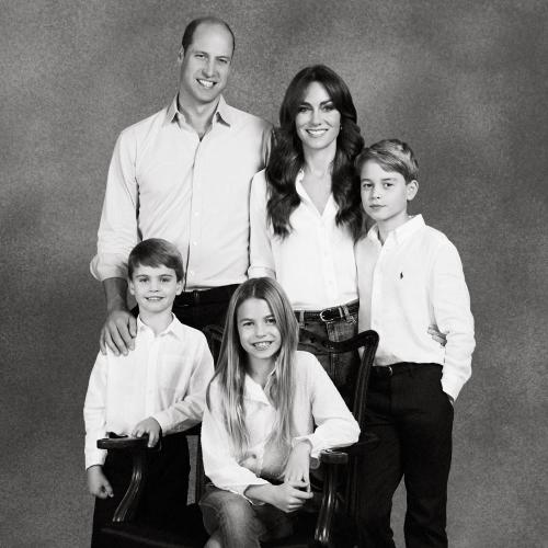Strange Detail In William and Kate's Royal Christmas Card Portrait